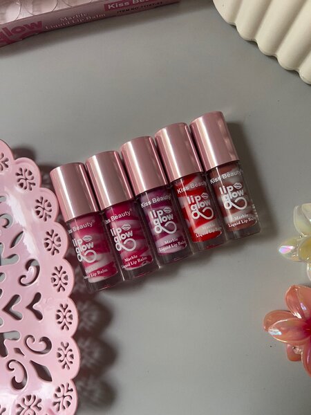 KISS beauty lip glow lip glos