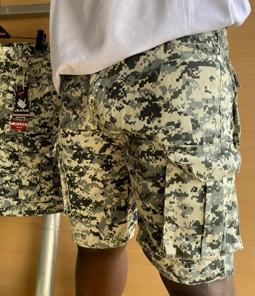 Side pocket shot jeans