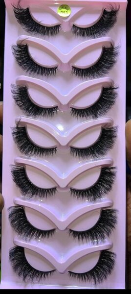 Faux Cils Dramatiques