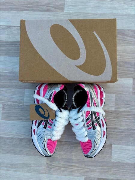 Chaussures de course ASICS