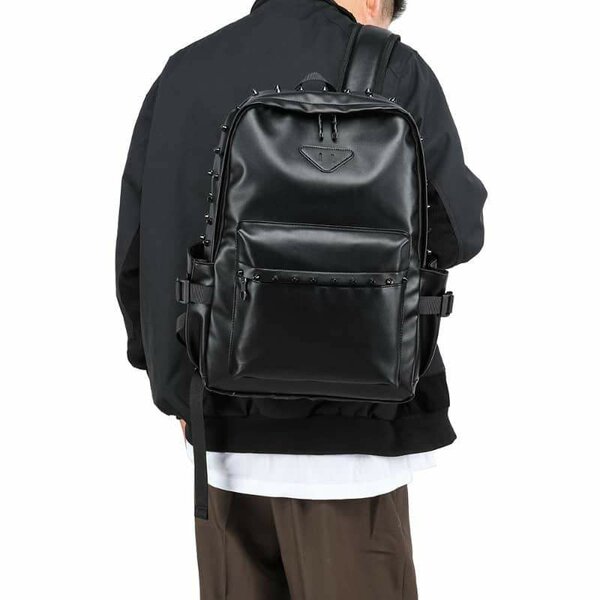 Sac à dos en cuir noir pour homme