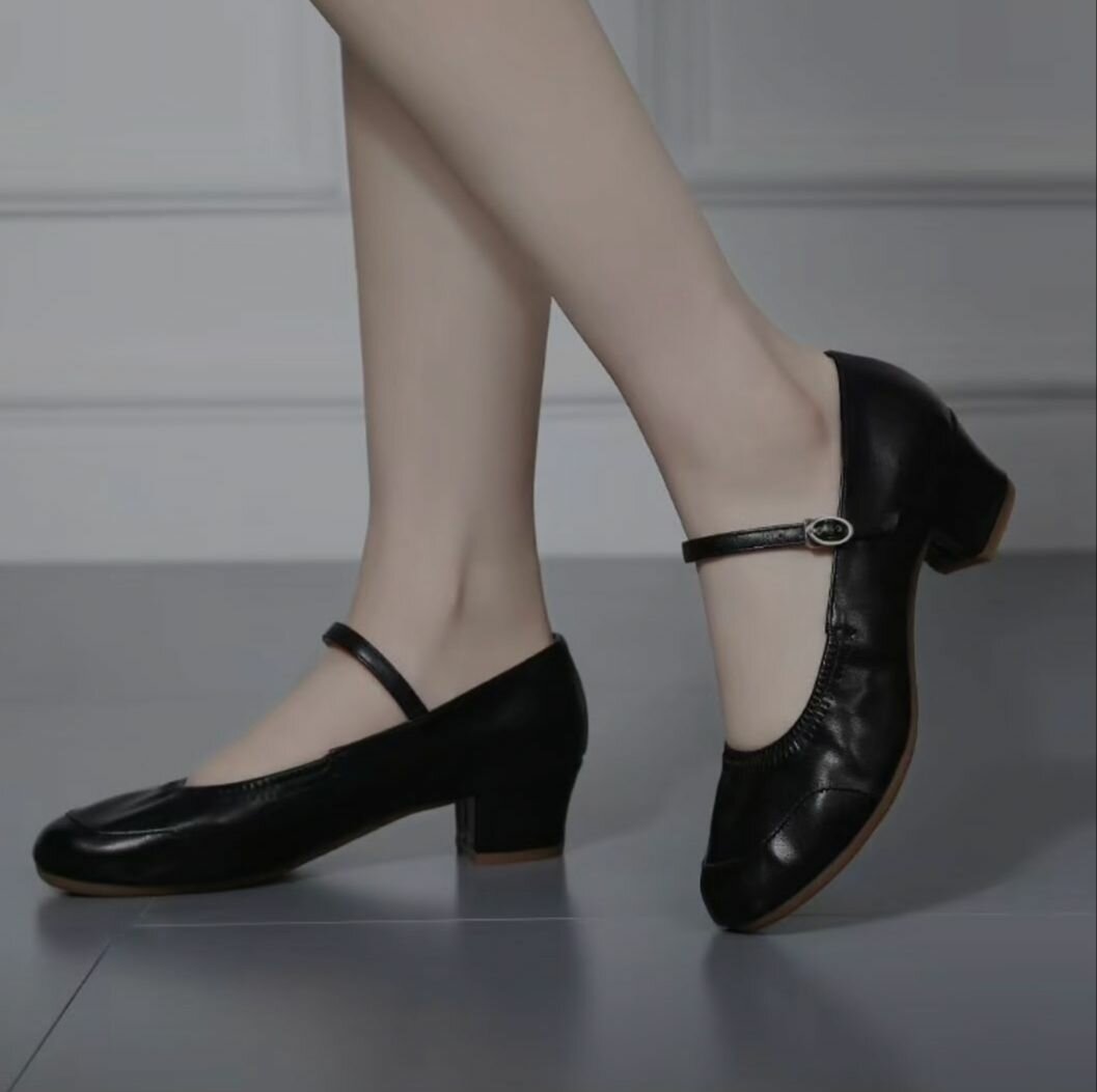 Танцевальные туфли