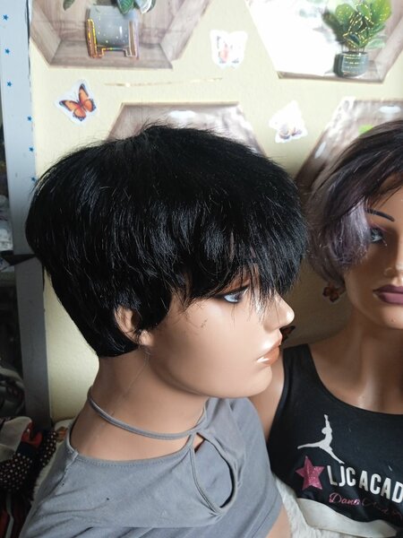 Perruque courte pour femme