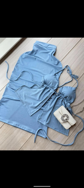 Robe bleue élégante