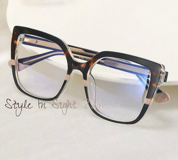 Image glasses, in glossy frame, for work at the computer and telephone with protection against screen radiation