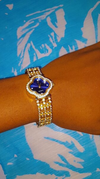 Montres Élégantes pour Femmes