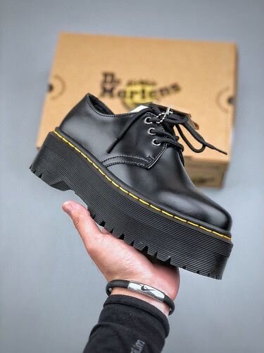 Chaussures Dr Martens Noires