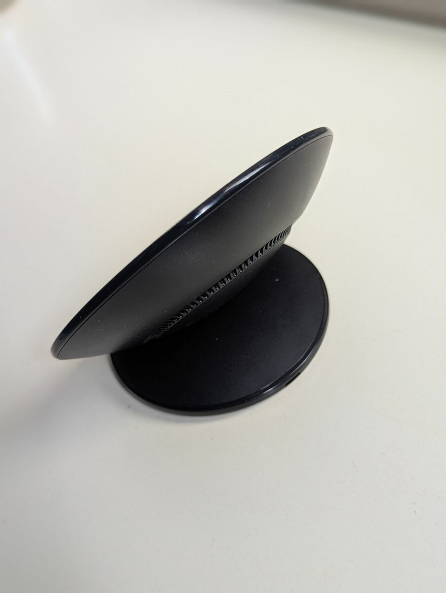 Original Samsung wireless charger
