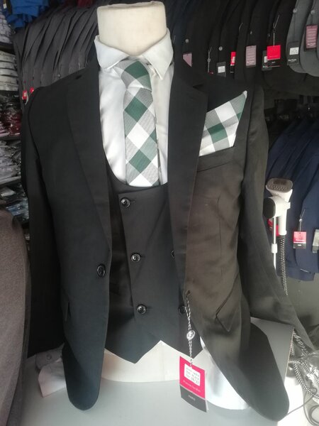 Men's suits