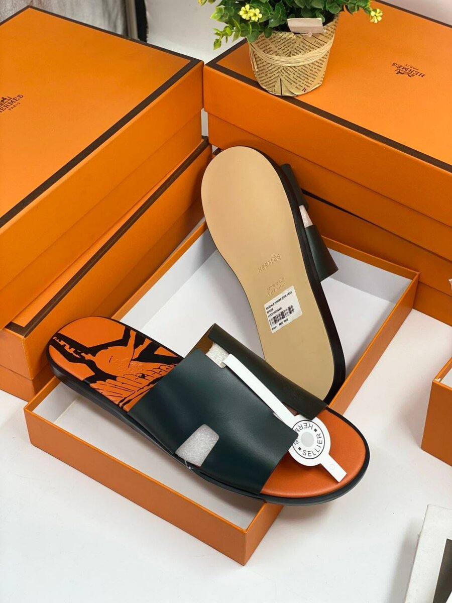 HERMES SLIPPERS