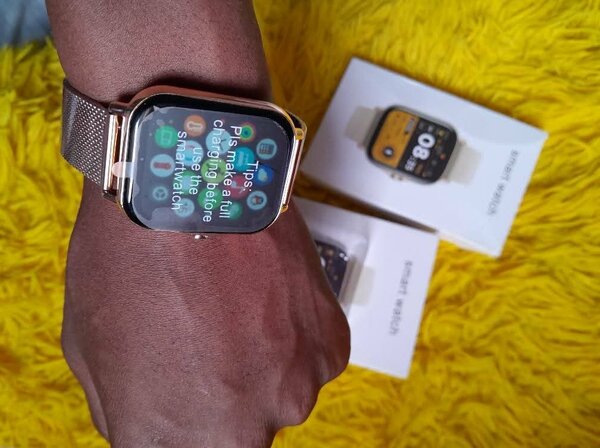 Montre Connectée Étanche