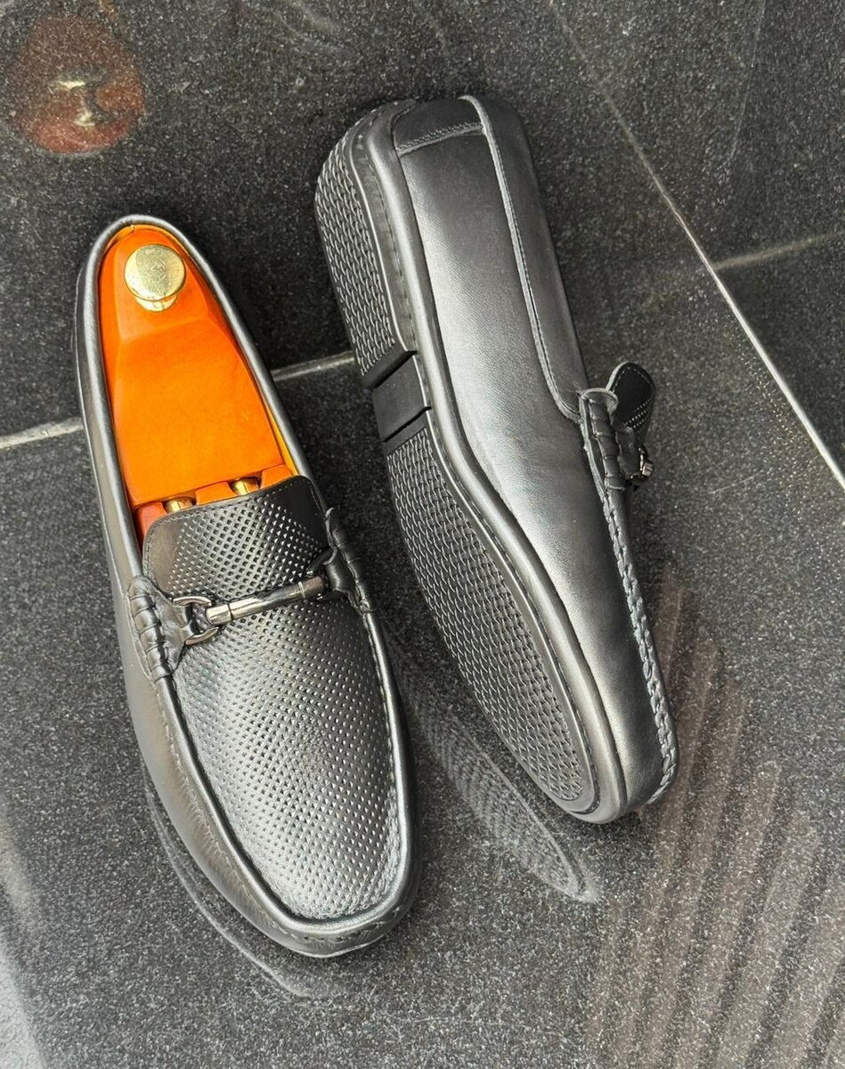 Mocassins en cuir noir