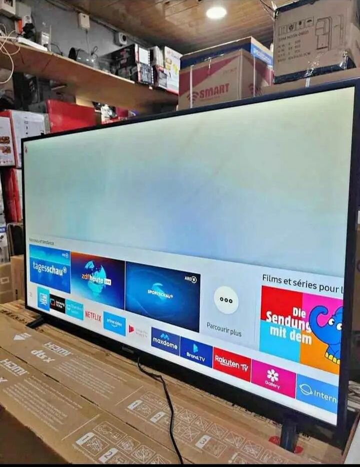 TCL Télévision 4K UHD 65 pouces Google TV