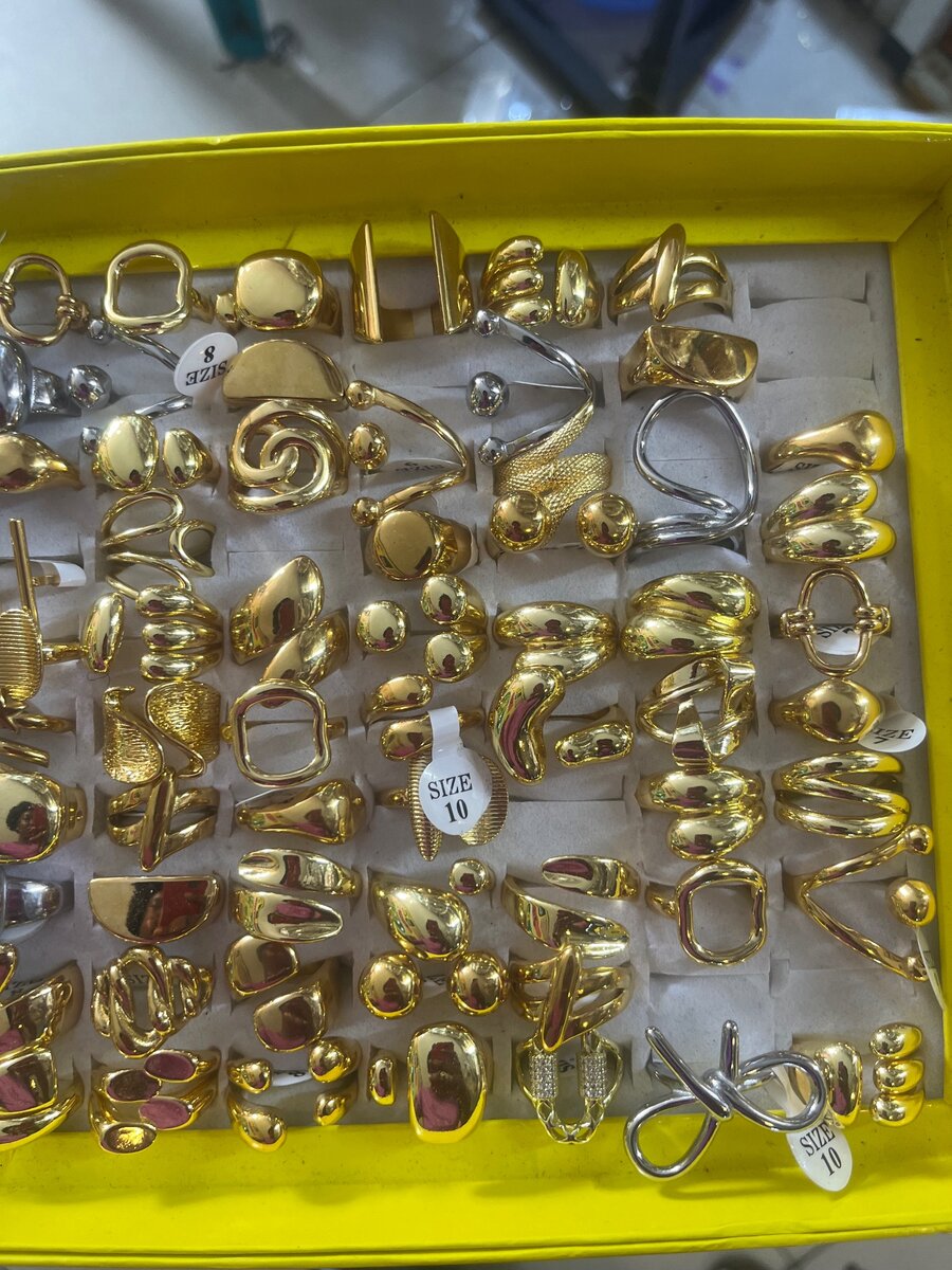 Feminine stainless steel rings