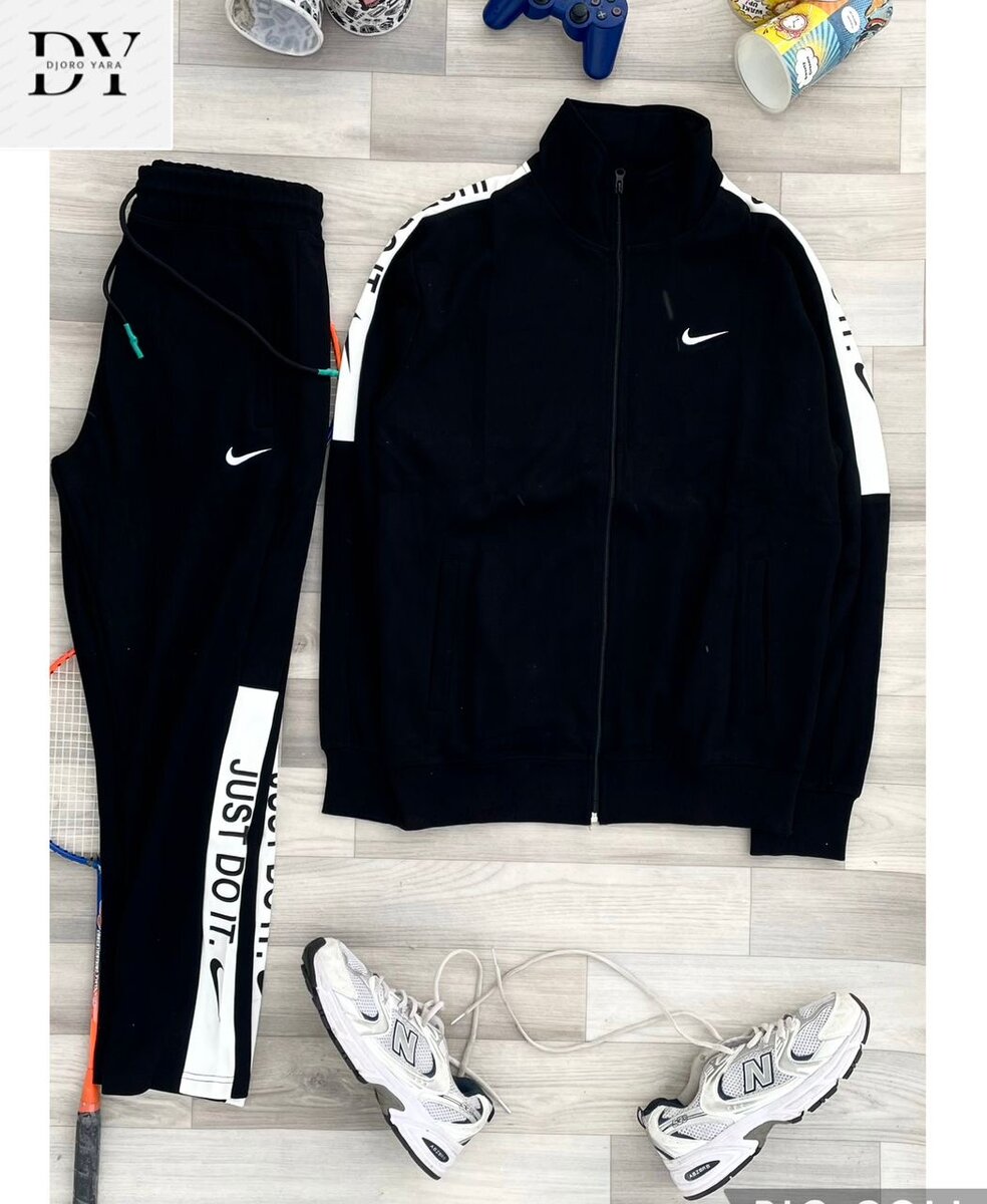 Ensemble de survêtement Nike