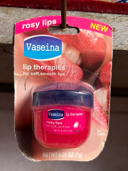 Baume à lèvres rosé hydratant