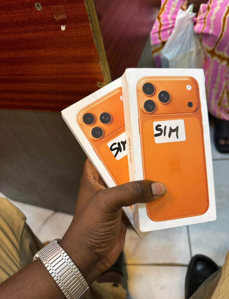 iPhone 15 Pro Max Orange