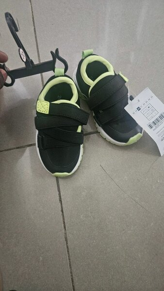 Baskets enfants confortables