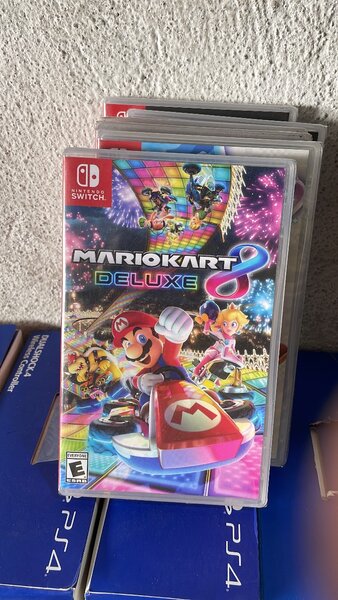 Mario Kart 8 Deluxe - Nintendo Switch
