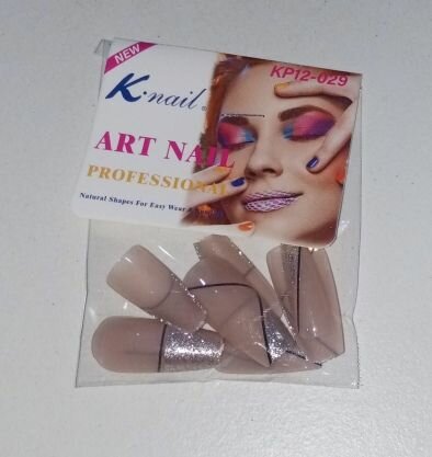 Faux ongles professionnels élégants