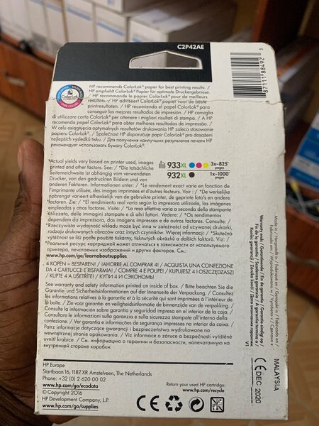 HP 932xl black and 933xl color