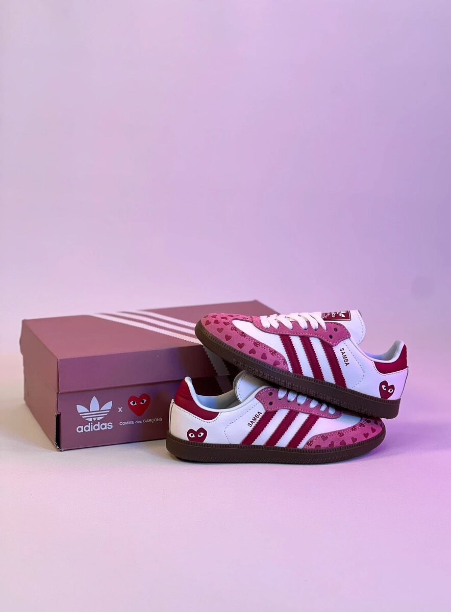 Adidas Sneakers Amour Design