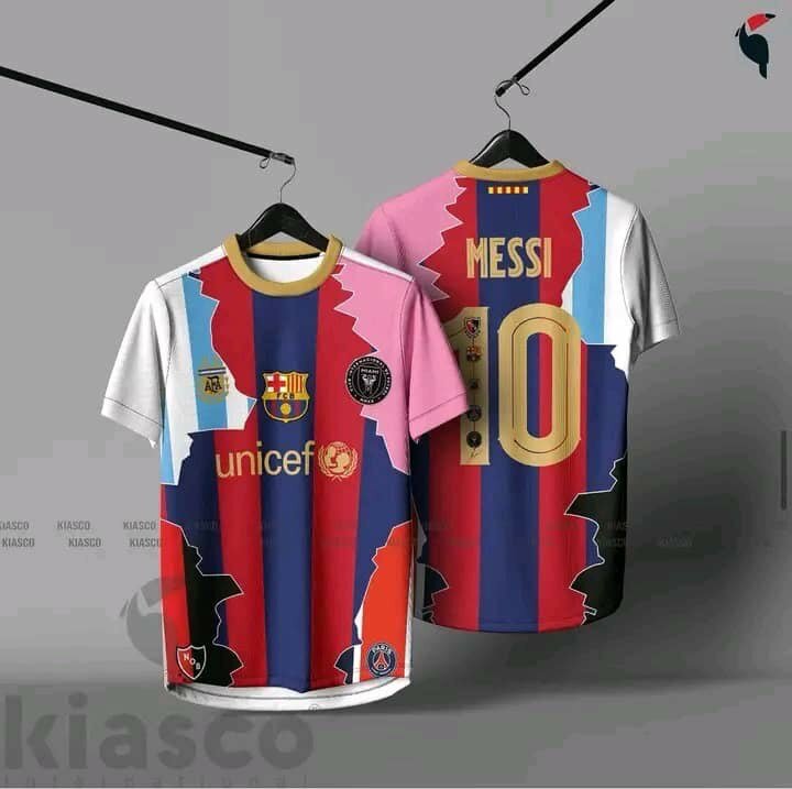 T-shirts Foot Multiclub Ronaldo Messi
