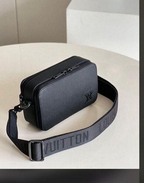 Sac bandoulière homme Lacoste noir