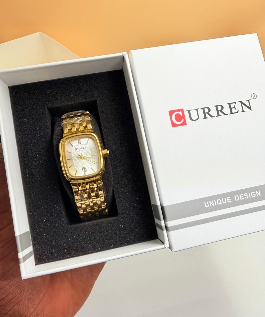 Montre Curren luxe en acier inoxydable