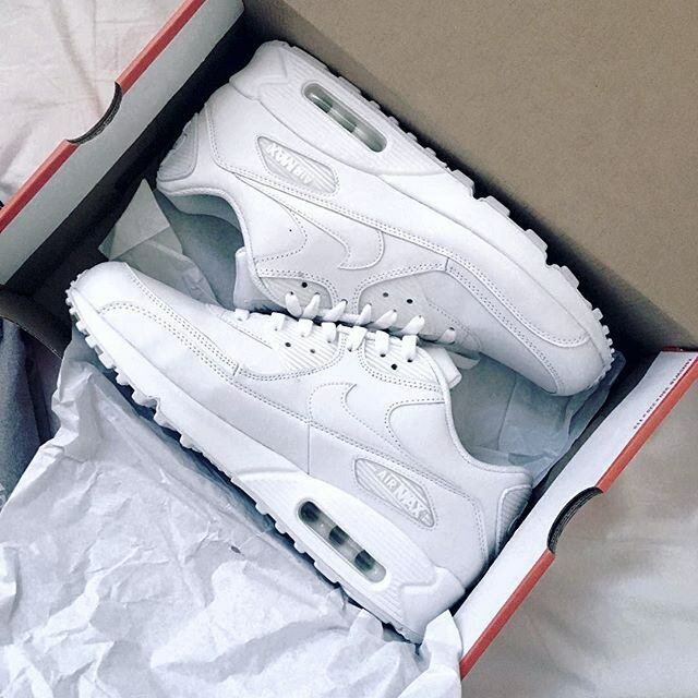 NIKE AIRMAX 90