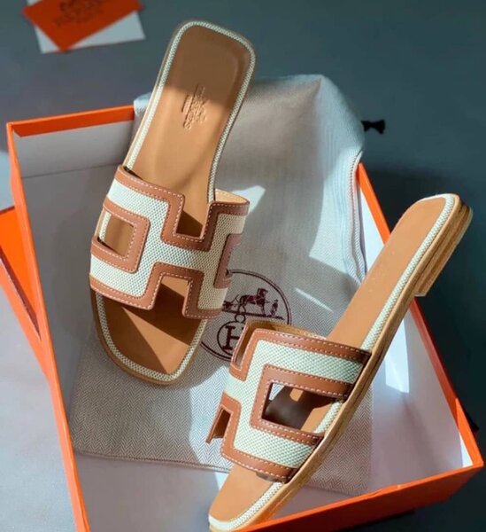 Sandales en cuir élégantes