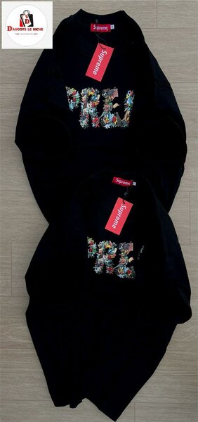 T-shirt noir Supreme floral