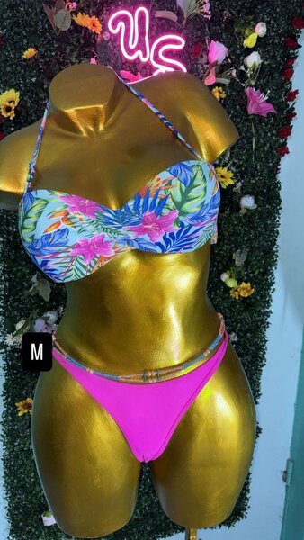 Bikini femme tropical été