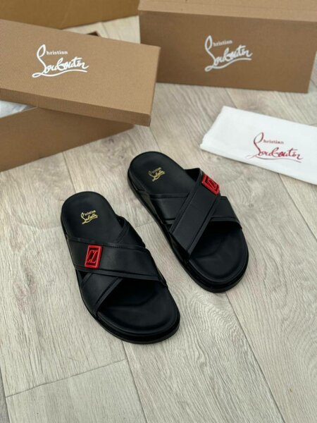 SANDALE EN GOMME ORIGINALE