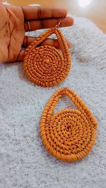 Beautiful Weaved earrings