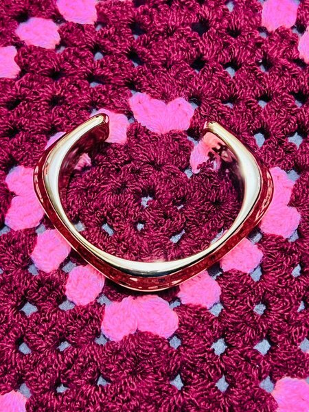 Bracelet jonc doré élégant