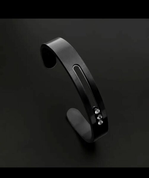 Bracelet à manchette MESSIKA l