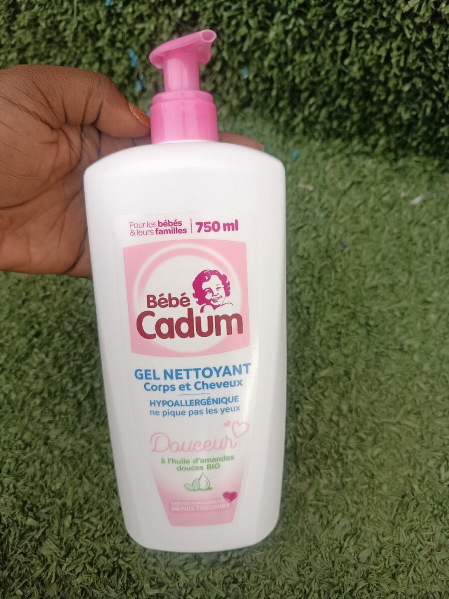 Gel lavant corps et cheveux Cadum