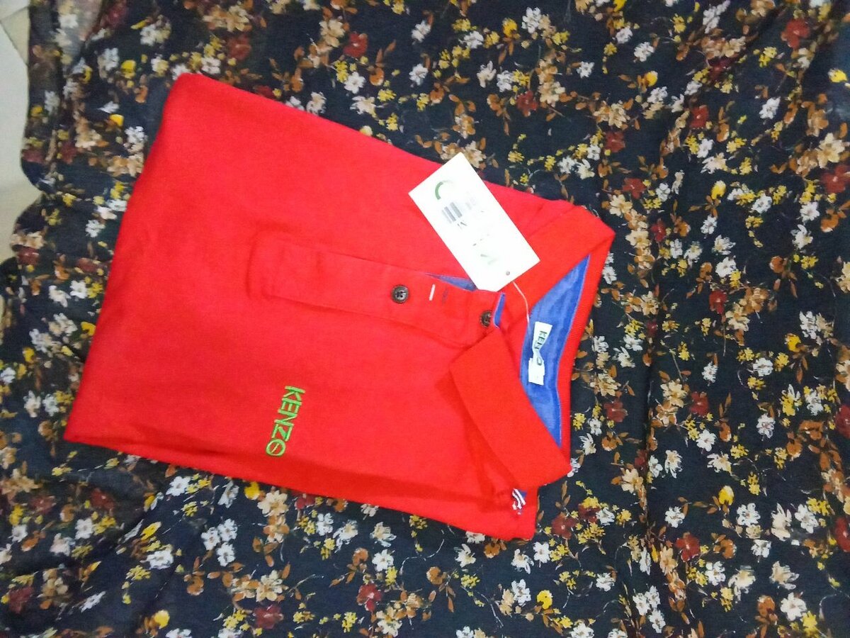 Polo rouge élégant Homme/Femme