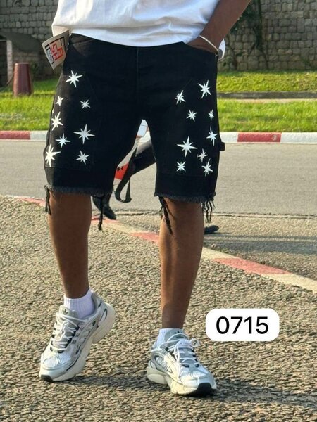 Shorts en jean étoilé noir