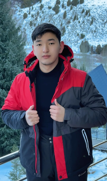 Лыжная куртка