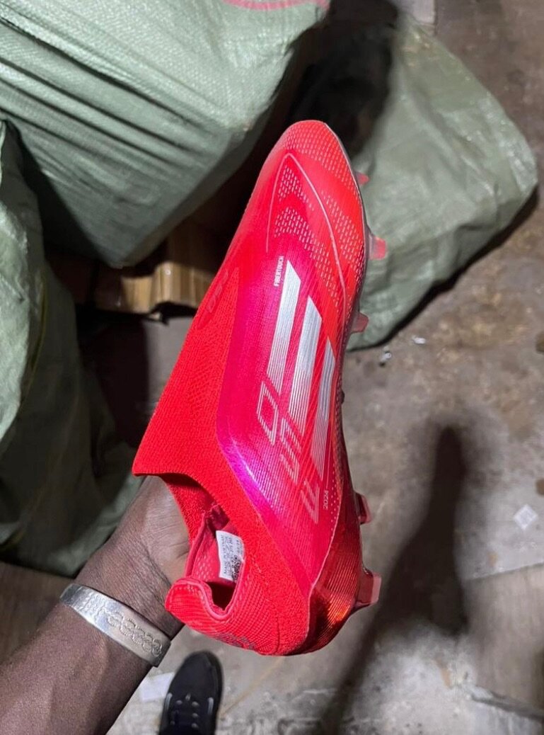 Chaussures de Football Rapides