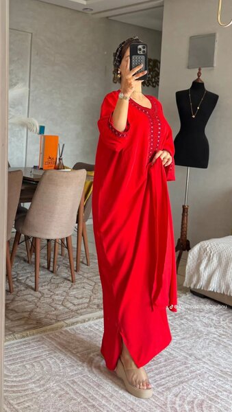 Robe rouge longue pour femme