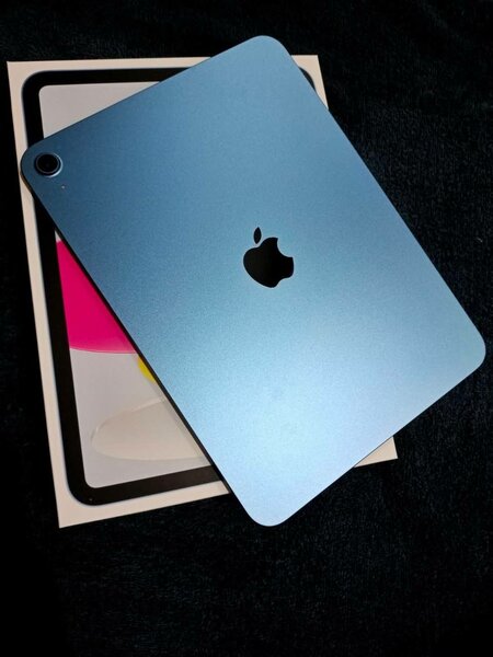 iPad 11 ème gen Bleu Neuf