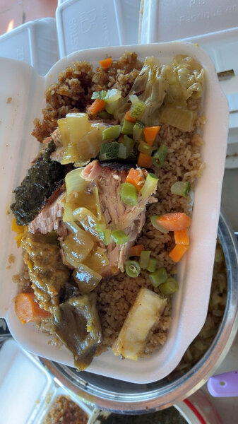 Plat de couscous riche