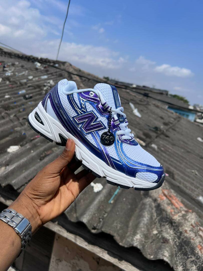 New balance 740