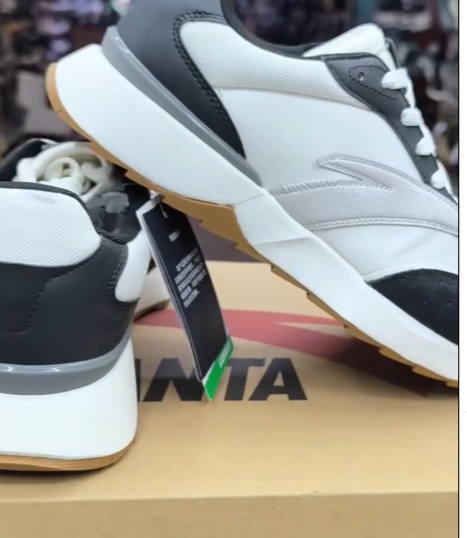 Мужские кроссовки