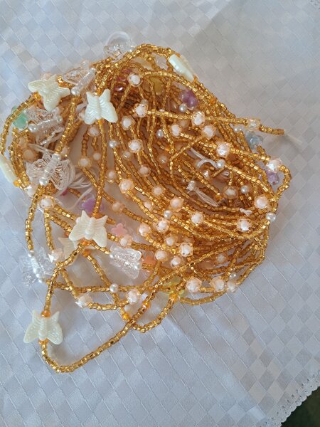 Waist beads