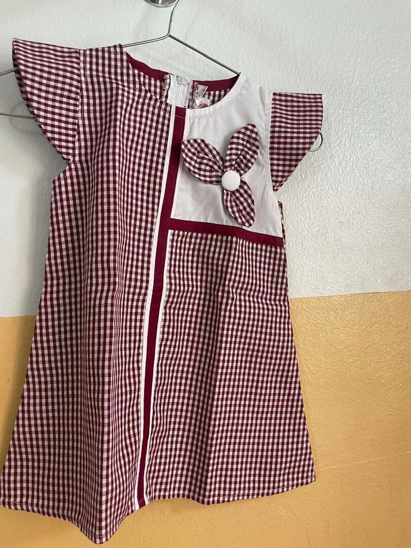 Robes d'école maternelle