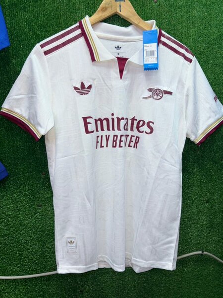 Maillot de football authentique